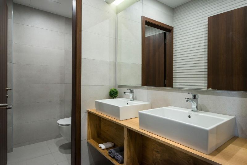 Central City Hotel Chania  Bagian luar foto